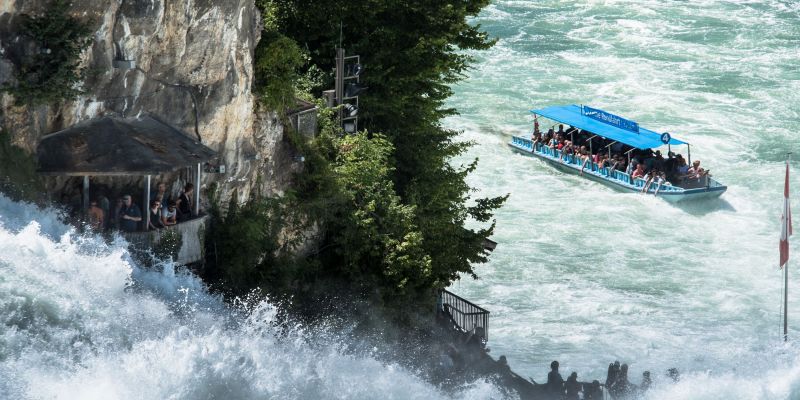 Schifffahrt am Rheinfall