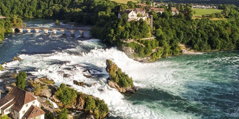 Rheinfall Schloss Laufen